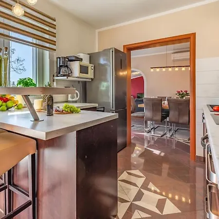 Rampini By Istrialux Villa Svetvinčenat